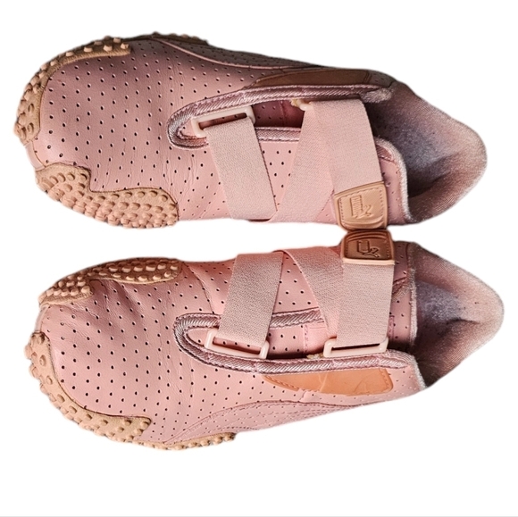 Puma  Mostro Perforated Pink Flat Sole Sneakers. Size 7,5 - Picture 5 of 7
